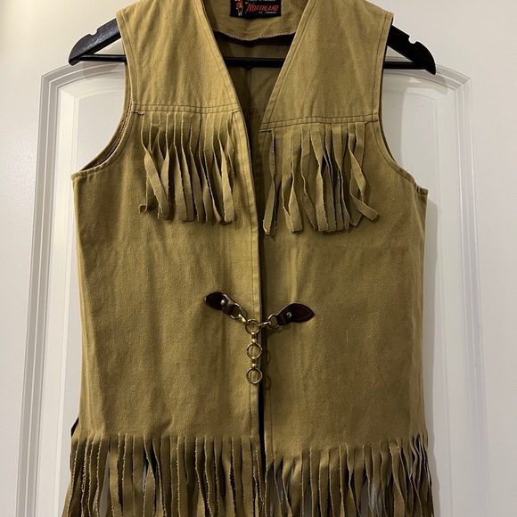 Vintage Northland Fringe Vest Womens Small with belt made in Canada - Picture 3 of 8